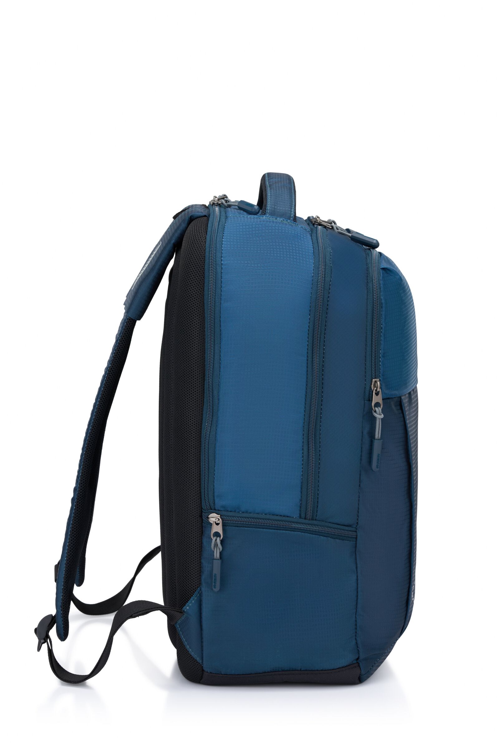 Tech gear american tourister best sale