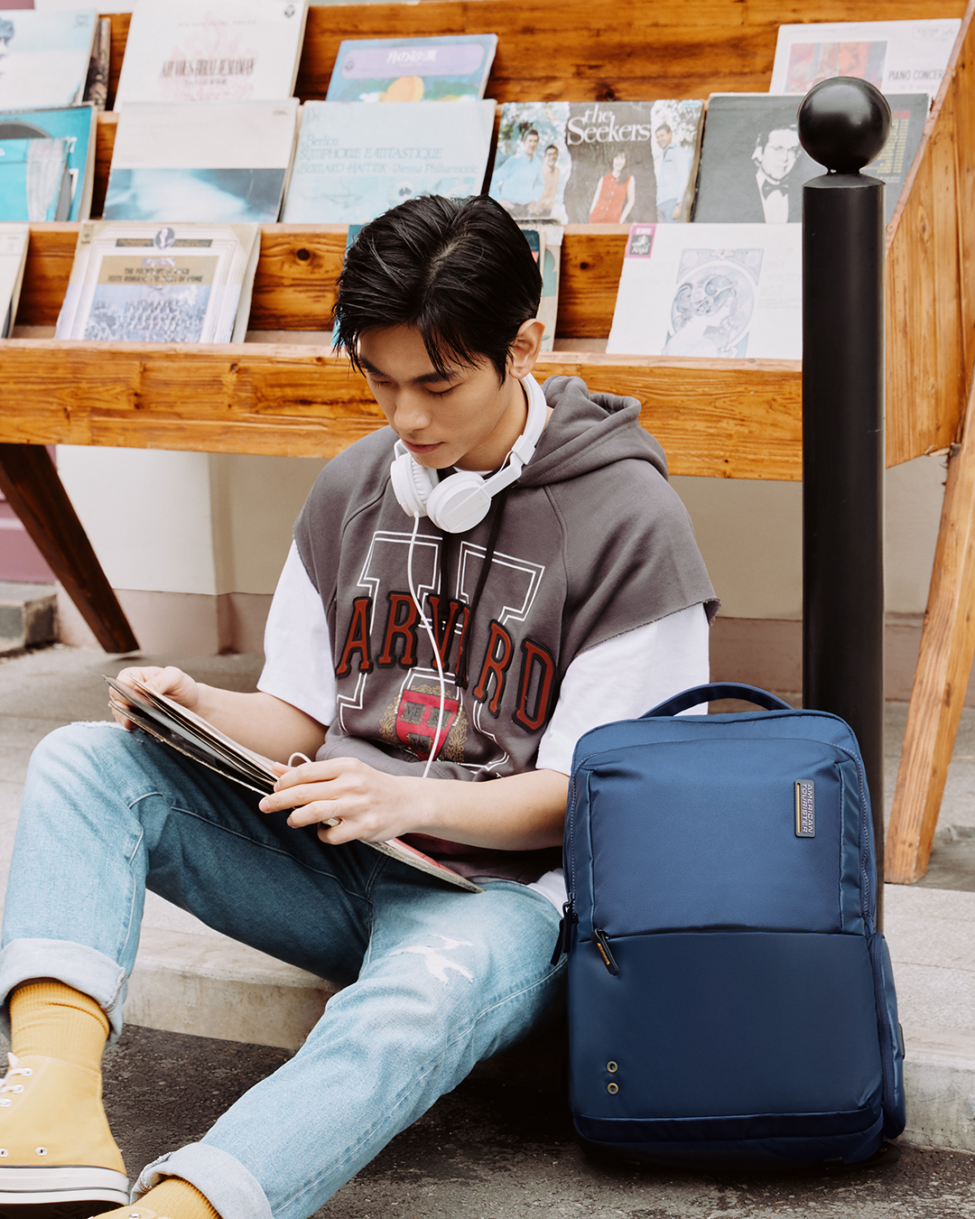ZORK 2 กระเป๋าเป้ใส่ Laptop ขนาด 14 นิ้ว 1 AS  lifestyle | American Tourister
