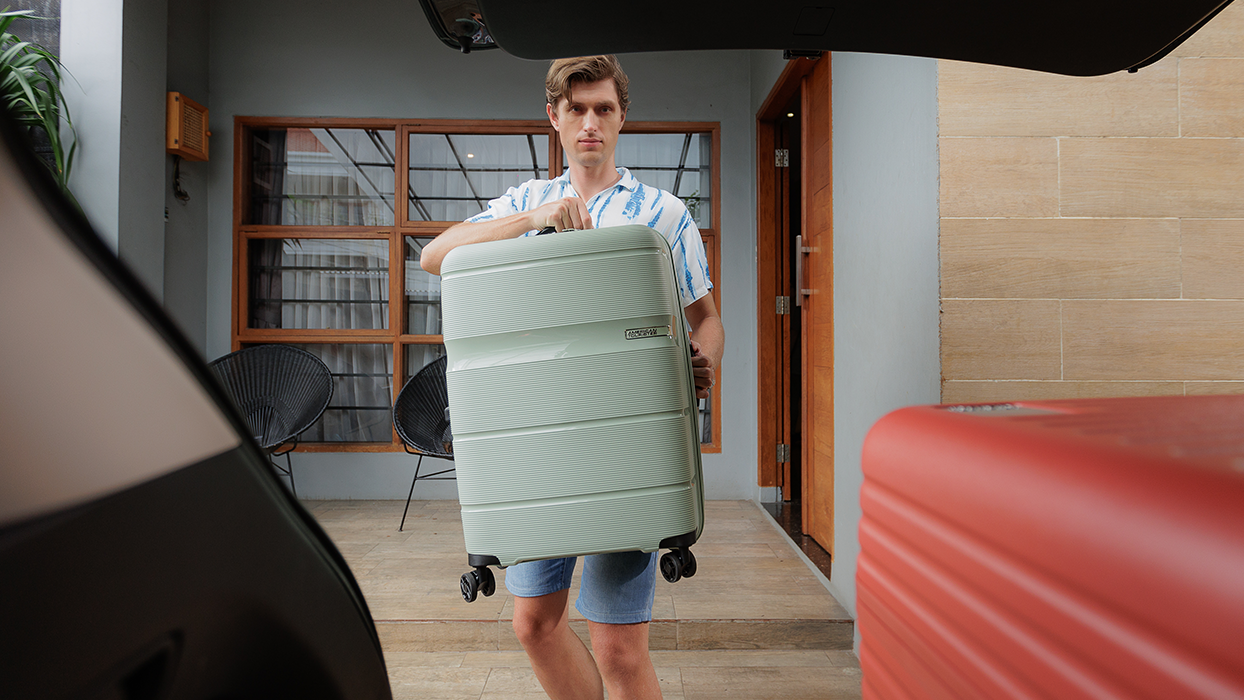   topdesc | American Tourister