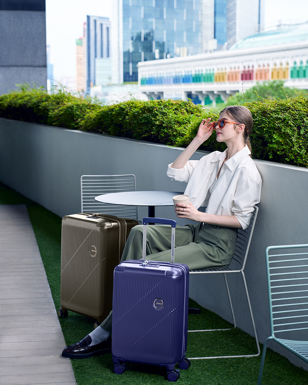 CURVUS SPINNER 55/20 TSA  lifestyle | American Tourister