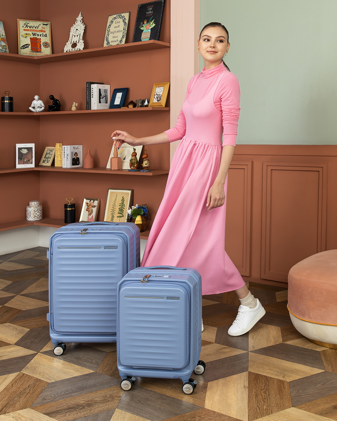 FRONTEC OS กระเป๋าเดินทางล้อลาก ขนาด 19 นิ้ว (ขยายได้)  lifestyle | American Tourister